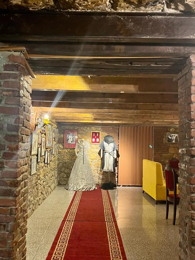 Гостевой дом Aisi Кутаиси Экстерьер фото
